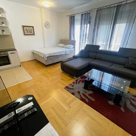 Renta Stanovi Апартаменты